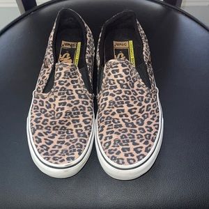 Cheetah print vans size 8.5 women’s! Worn maybe 2 times MAX!